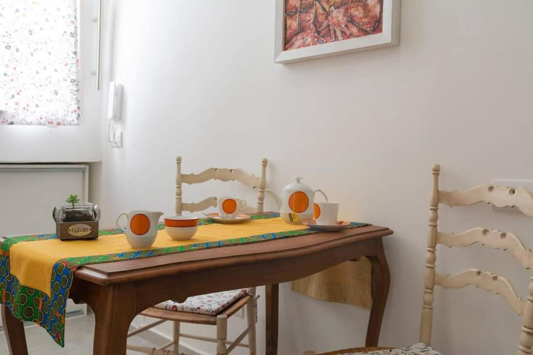 La Petite Maison Lägenhet Conversano Exteriör bild